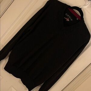 Orvis Men's V-Neck Sweater in Black